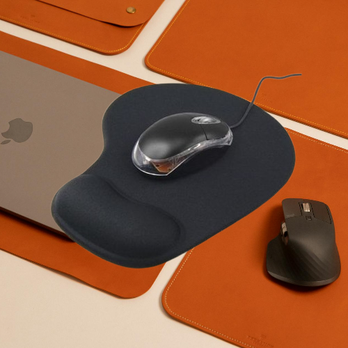 Soft Mouse Pad With Wrist Support - Black